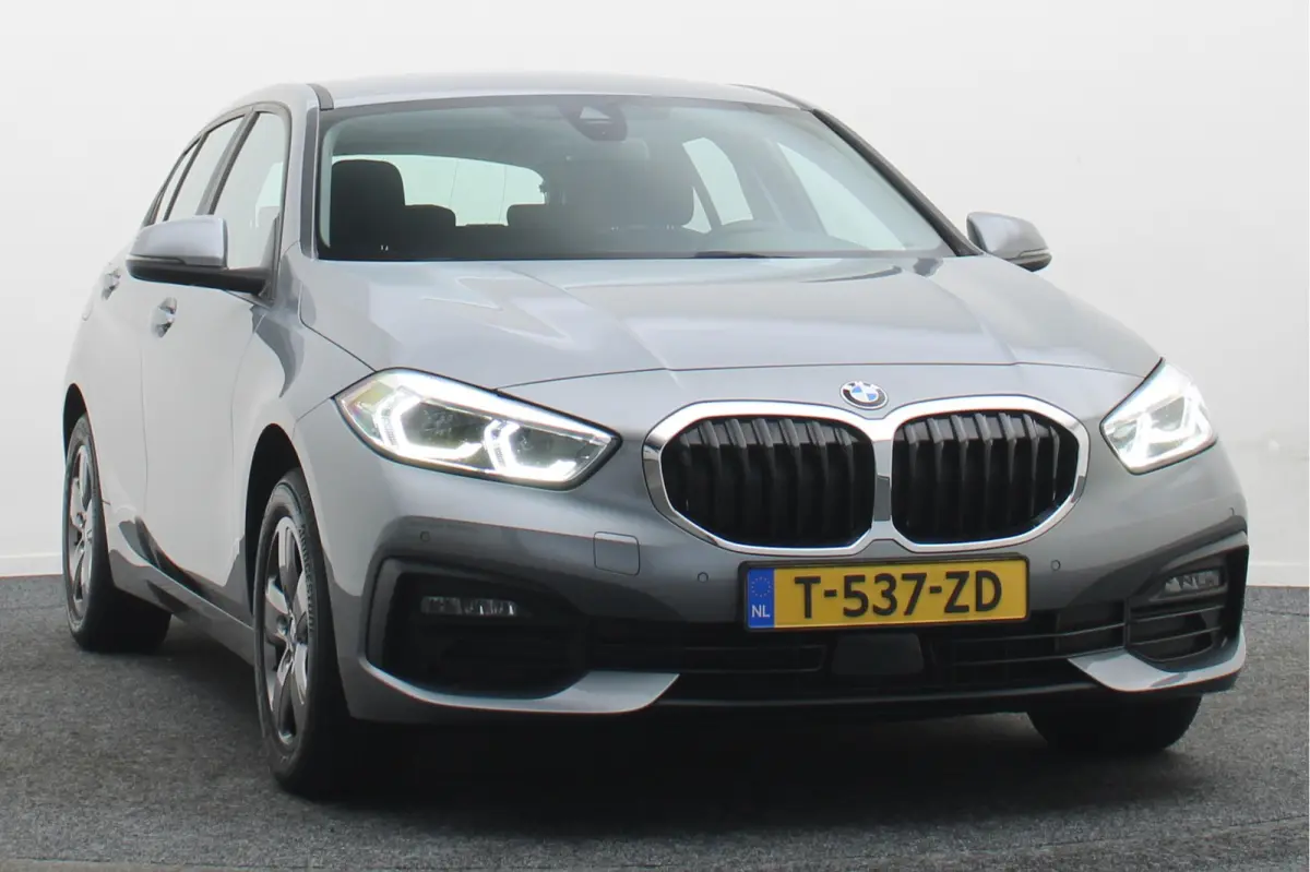 118i Eerste Eigenaar, Virtual Cockpit, Cruise, Apple Carplay, Rijstrooksensor, PDC, 16''