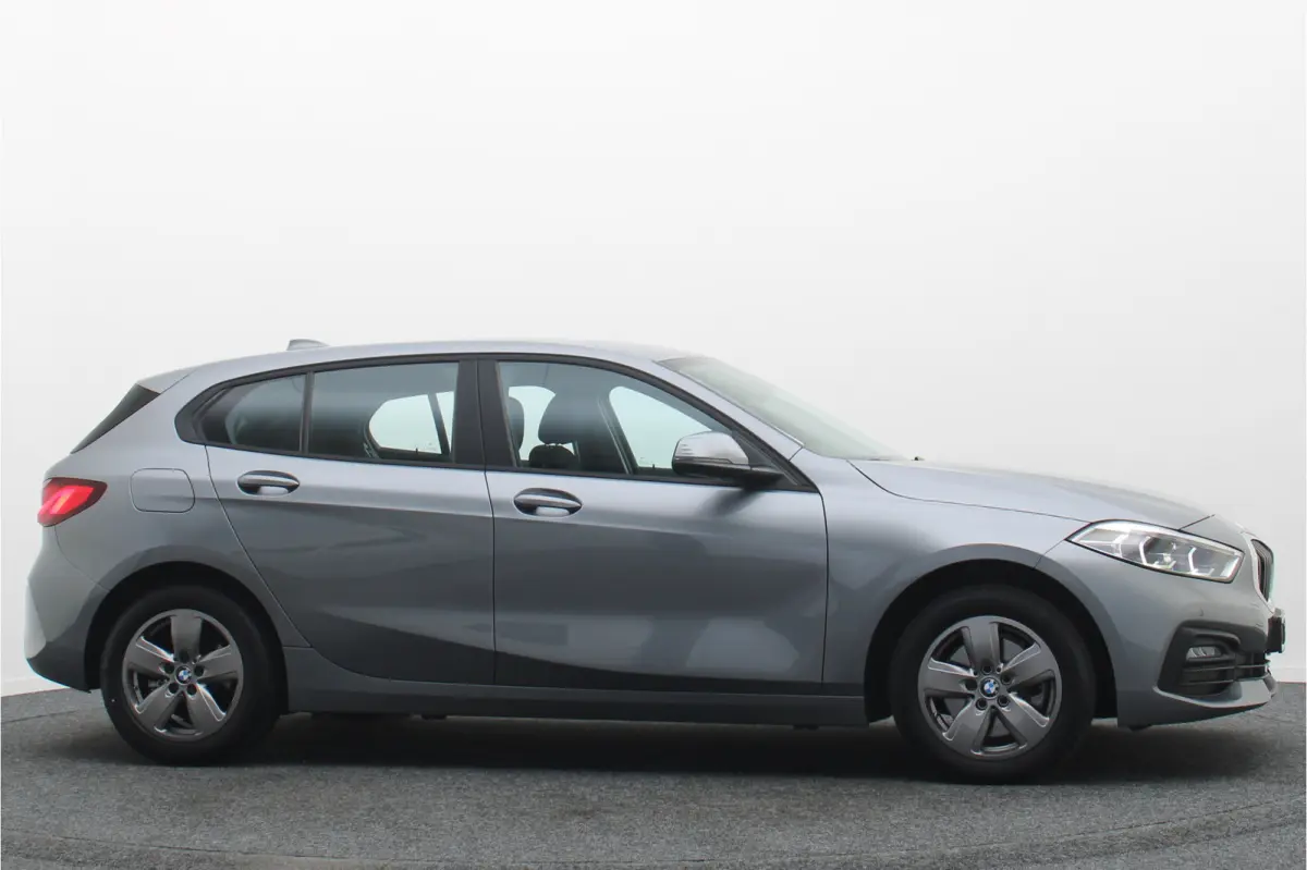 118i Eerste Eigenaar, Virtual Cockpit, Cruise, Apple Carplay, Rijstrooksensor, PDC, 16''