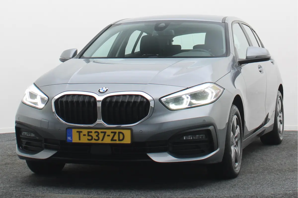 118i Eerste Eigenaar, Virtual Cockpit, Cruise, Apple Carplay, Rijstrooksensor, PDC, 16''
