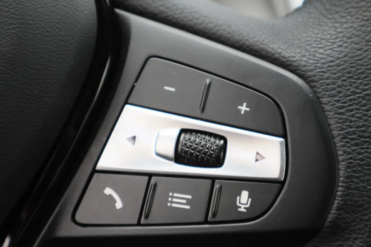 118i Eerste Eigenaar, Virtual Cockpit, Cruise, Apple Carplay, Rijstrooksensor, PDC, 16''