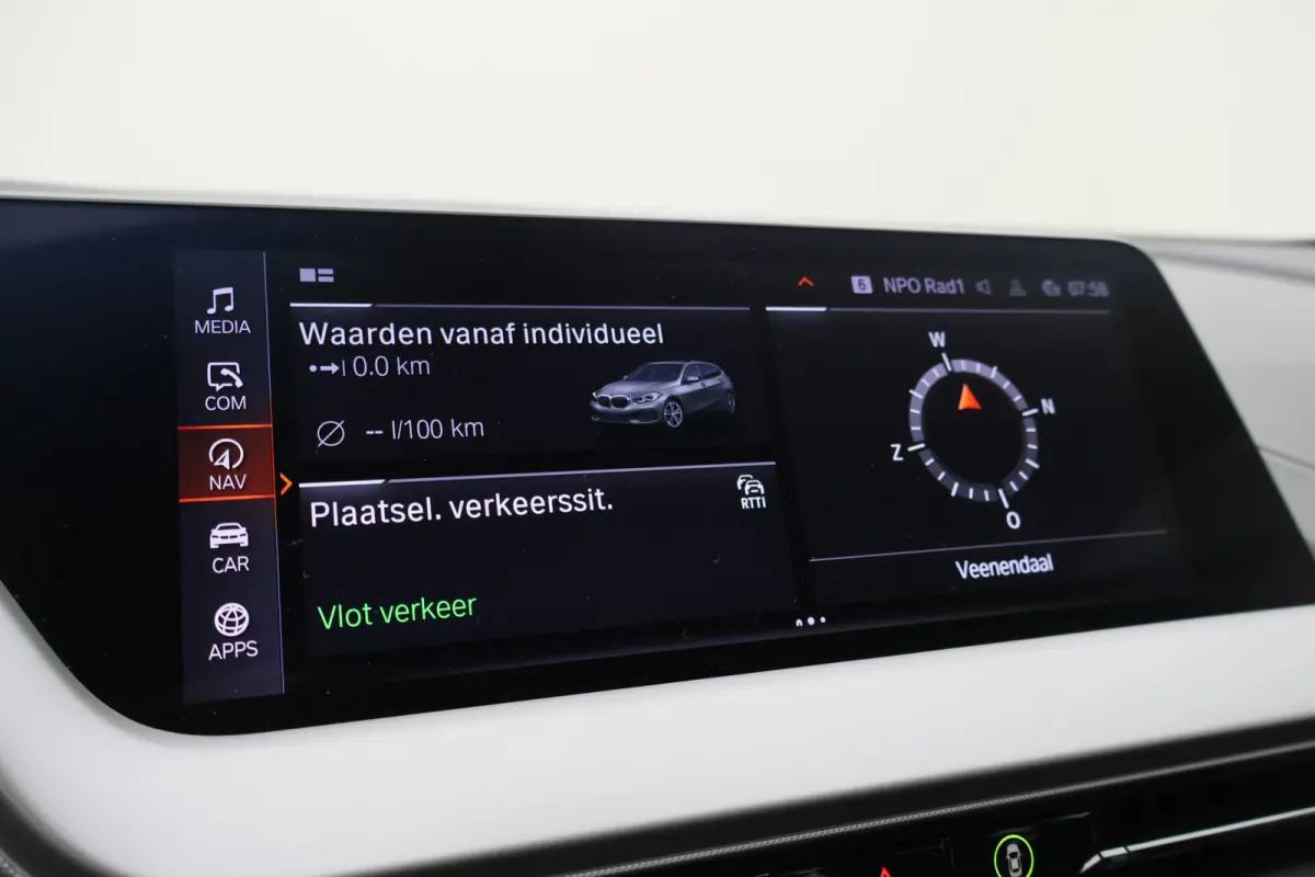 118i Eerste Eigenaar, Virtual Cockpit, Cruise, Apple Carplay, Rijstrooksensor, PDC, 16''