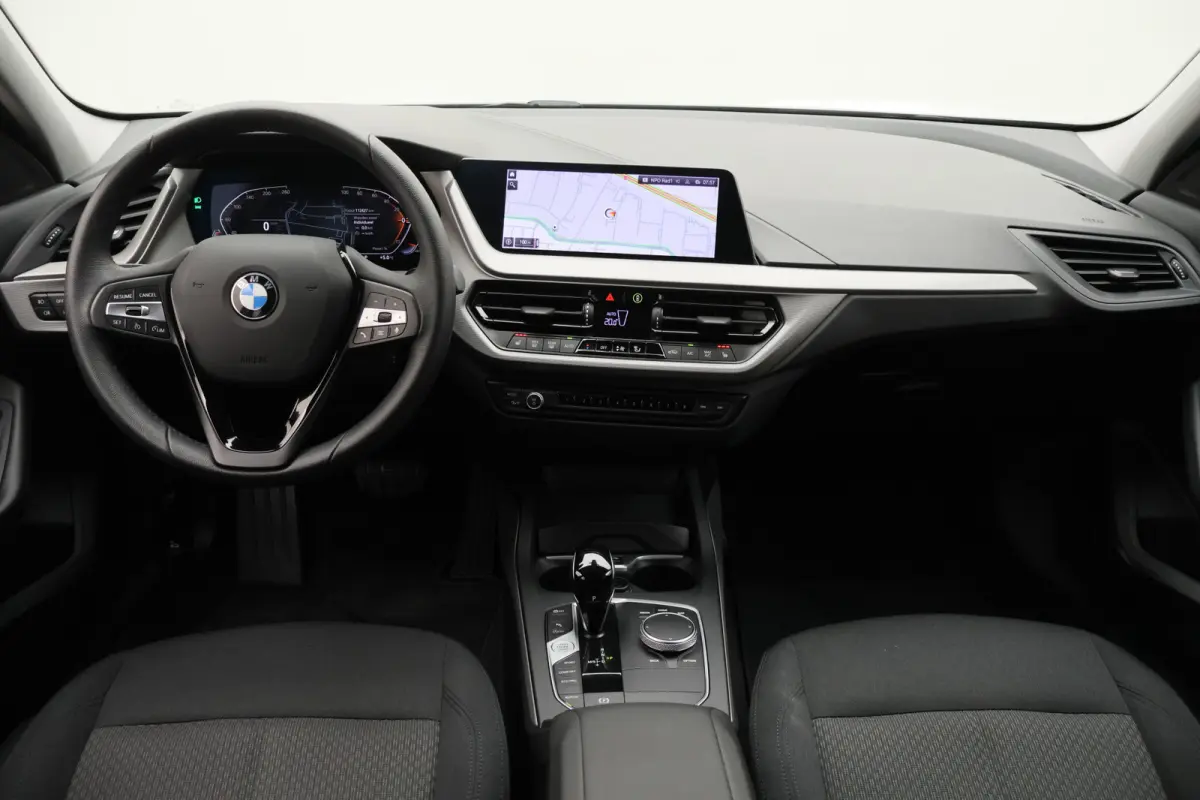 118i Eerste Eigenaar, Virtual Cockpit, Cruise, Apple Carplay, Rijstrooksensor, PDC, 16''
