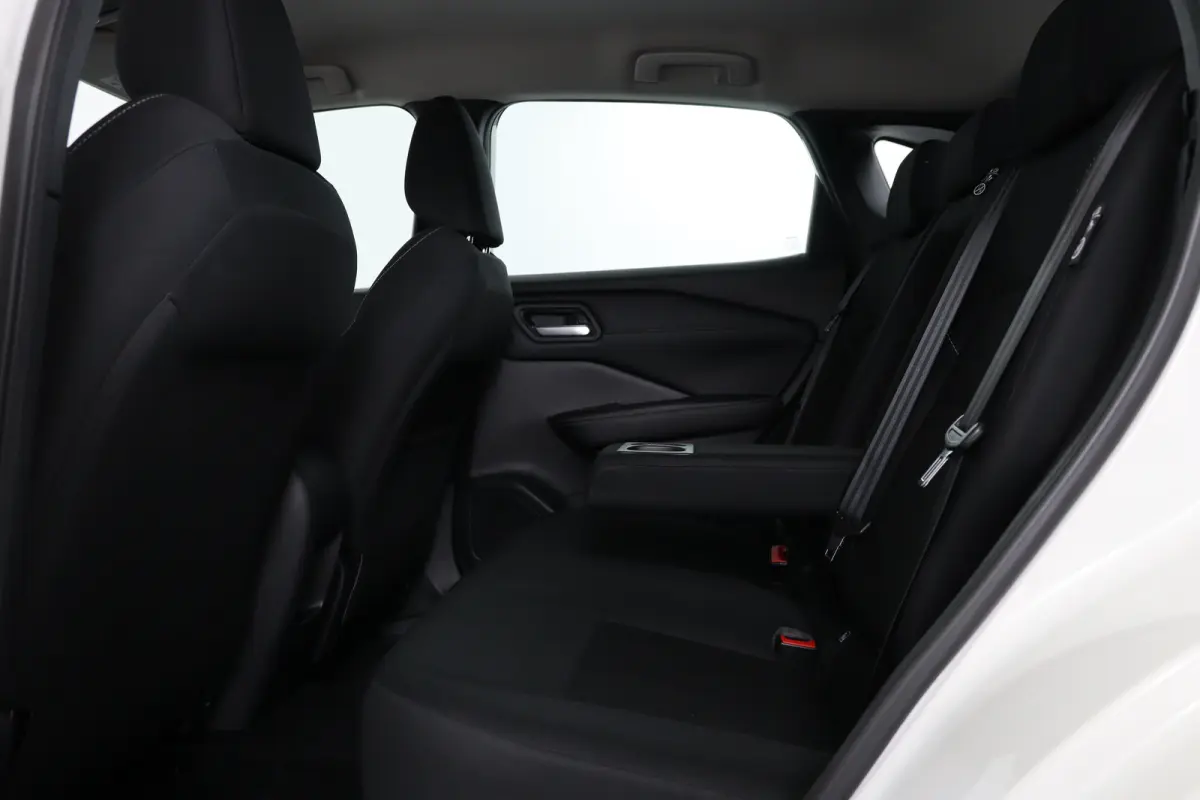 1.3 MHEV Automaat Xtronic Acenta | Achteruitrijcamera | Airco (automatisch) | Apple Carplay/Android Auto|telefoonintegratie premium