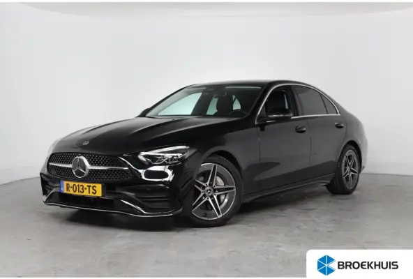 180 AMG | AMG-styling | Adaptive Cruise Control | Apple Carplay/Android Auto|telefoonintegratie premium