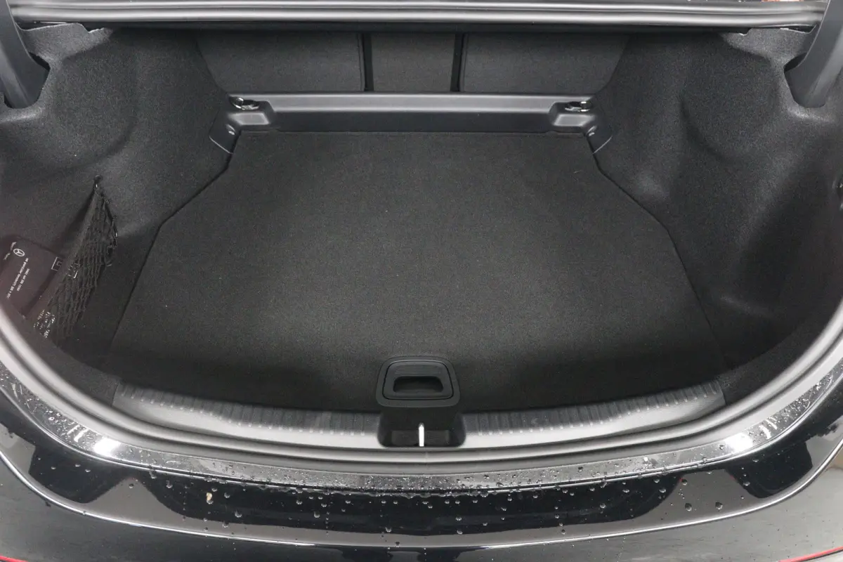 180 AMG | AMG-styling | Adaptive Cruise Control | Apple Carplay/Android Auto|telefoonintegratie premium