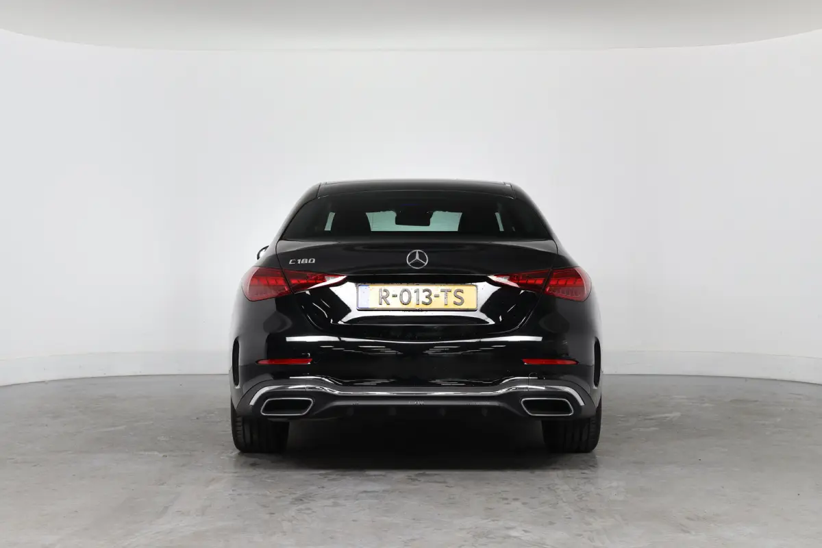 180 AMG | AMG-styling | Adaptive Cruise Control | Apple Carplay/Android Auto|telefoonintegratie premium