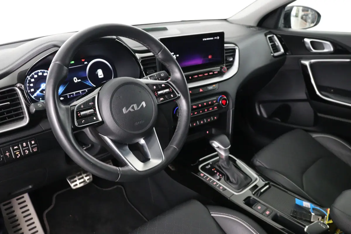 1.6 GDi PHEV ExecutiveLine | Achteruitrijcamera | Apple Carplay/Android Auto|telefoonintegratie premium | Audio installatie