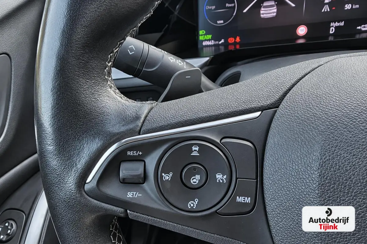 1.6 Turbo Plug-In Hybrid Business Edition | LED | Trekhaak | 360 camera | Park Assist | Blind spot | Lane Assist | ACC | Stuurverwarming |