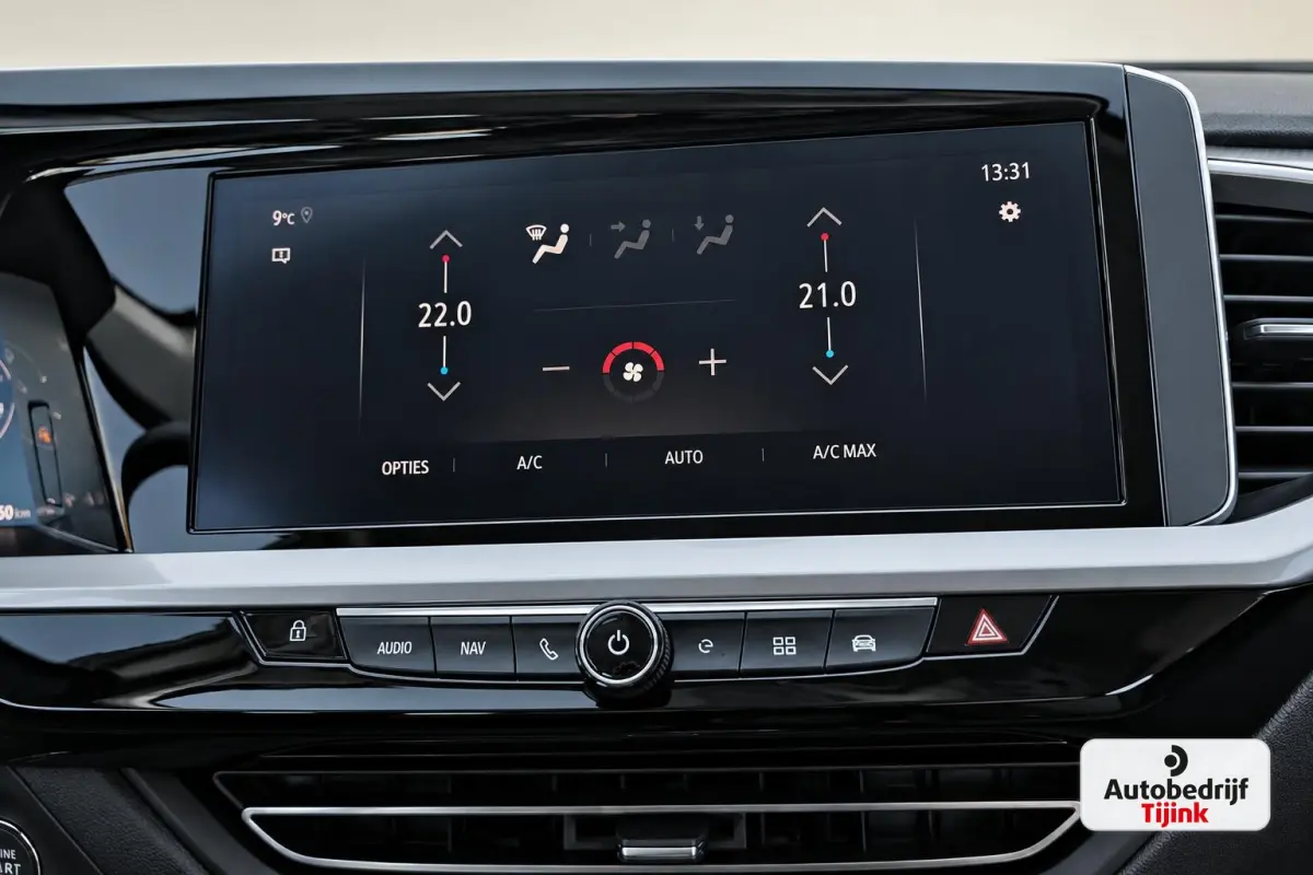 1.6 Turbo Plug-In Hybrid Business Edition | LED | Trekhaak | 360 camera | Park Assist | Blind spot | Lane Assist | ACC | Stuurverwarming |