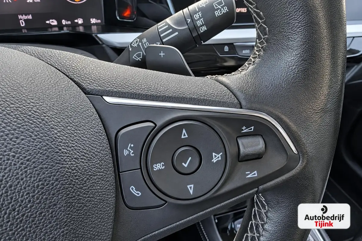 1.6 Turbo Plug-In Hybrid Business Edition | LED | Trekhaak | 360 camera | Park Assist | Blind spot | Lane Assist | ACC | Stuurverwarming |