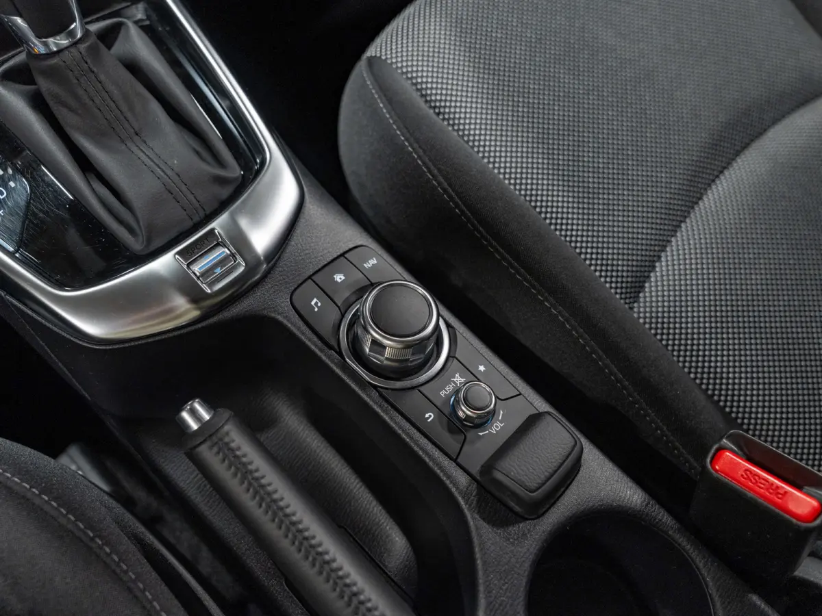 1.5 Skyactiv-G GT-M Automaat, Hud, Cam, Navi, PDC, Private Glas, Voll Led, Dealer Onderhouden