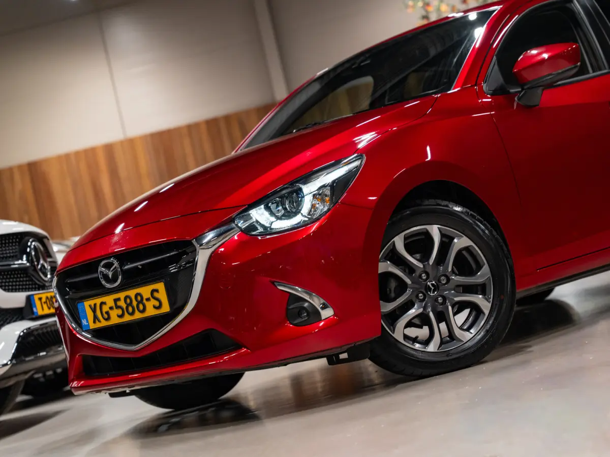 1.5 Skyactiv-G GT-M Automaat, Hud, Cam, Navi, PDC, Private Glas, Voll Led, Dealer Onderhouden