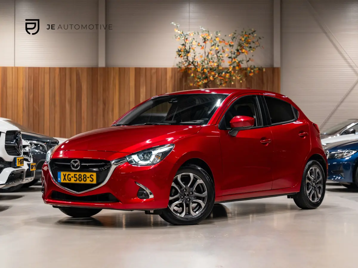 1.5 Skyactiv-G GT-M Automaat, Hud, Cam, Navi, PDC, Private Glas, Voll Led, Dealer Onderhouden