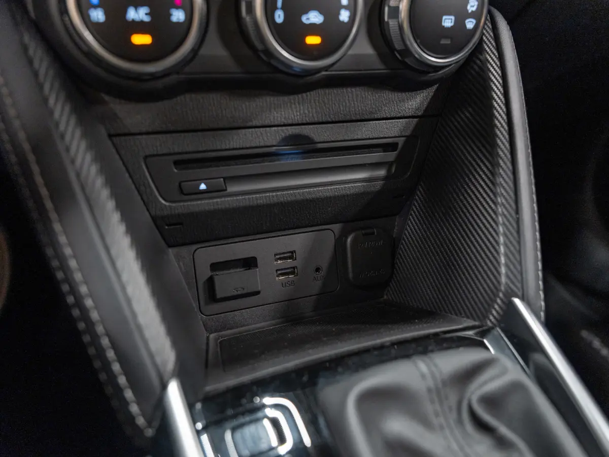 1.5 Skyactiv-G GT-M Automaat, Hud, Cam, Navi, PDC, Private Glas, Voll Led, Dealer Onderhouden