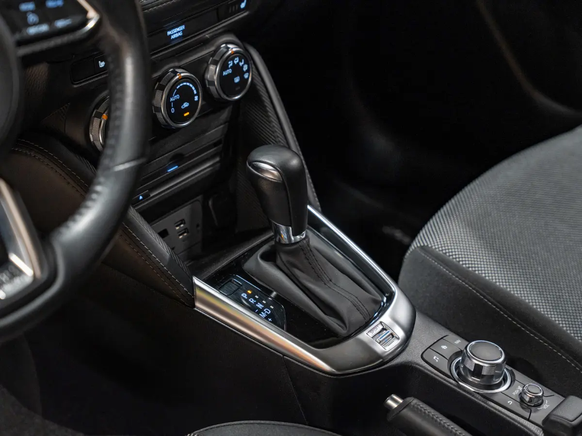 1.5 Skyactiv-G GT-M Automaat, Hud, Cam, Navi, PDC, Private Glas, Voll Led, Dealer Onderhouden