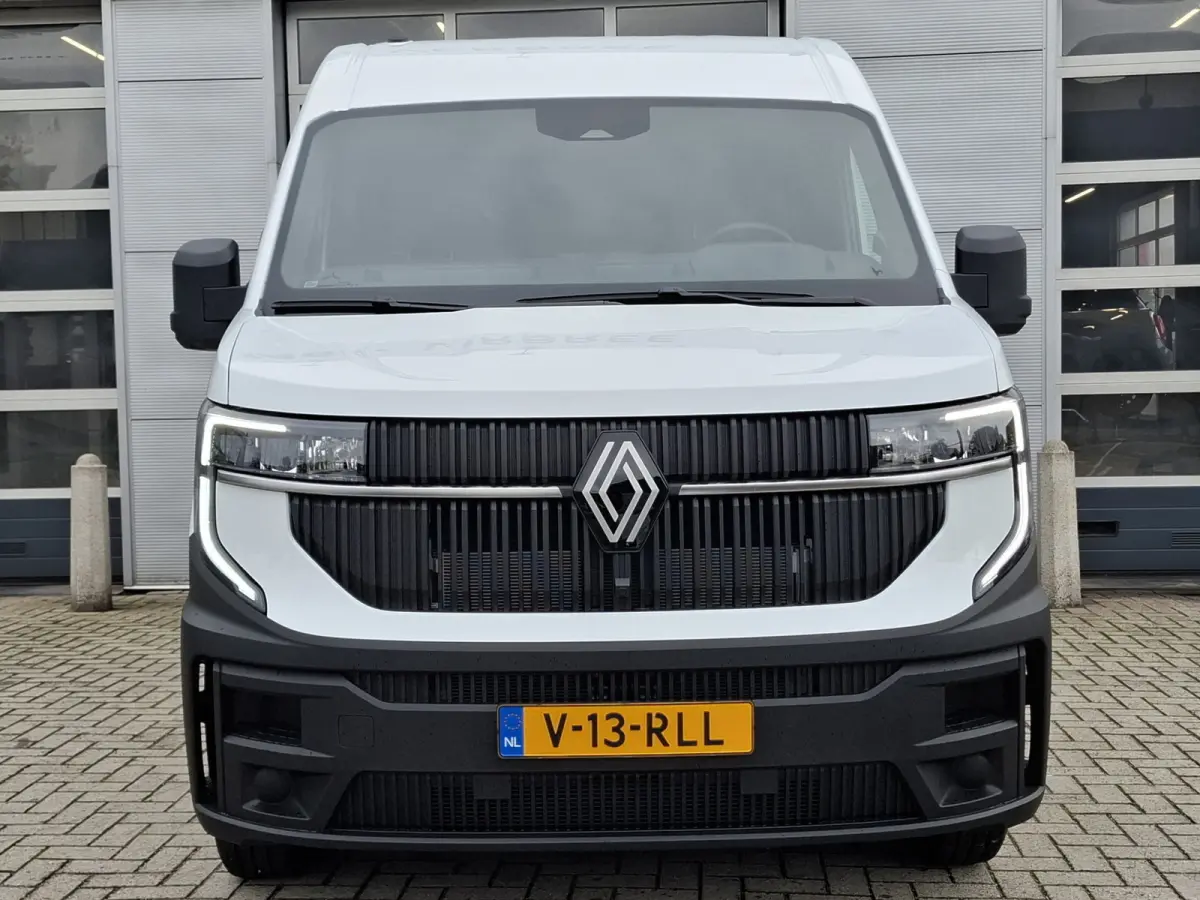 T35 L2H2 Extra long range 87 kWh | Navigatie/Android/Apple Carplay | Parkeersensoren Achter | Cruise Control | LED Koplampen | Airco Automatisch |