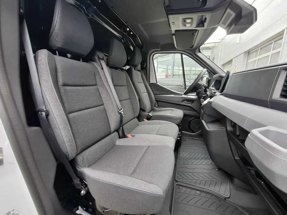 T35 L2H2 Extra long range 87 kWh | Navigatie/Android/Apple Carplay | Parkeersensoren Achter | Cruise Control | LED Koplampen | Airco Automatisch |