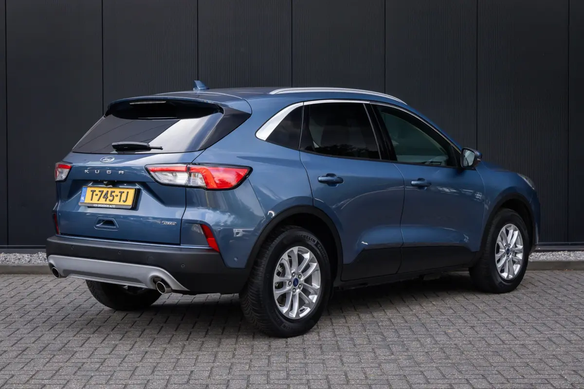 2.5 PHEV Titanium | Elec. trekhaak | Adaptieve cruise | Dodehoek detectie | 360-Camera | Winter-pack | Keyless | Privacy-glass