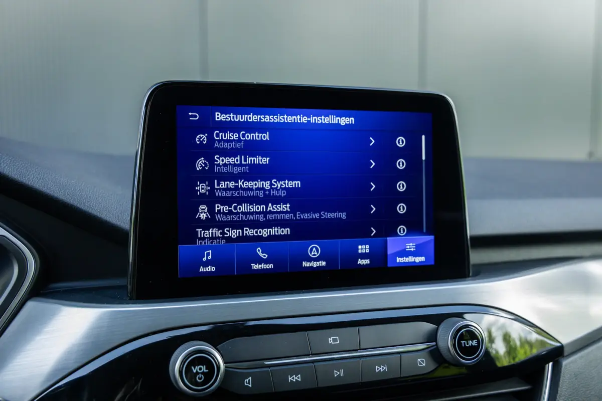 2.5 PHEV Titanium | Elec. trekhaak | Adaptieve cruise | Dodehoek detectie | 360-Camera | Winter-pack | Keyless | Privacy-glass