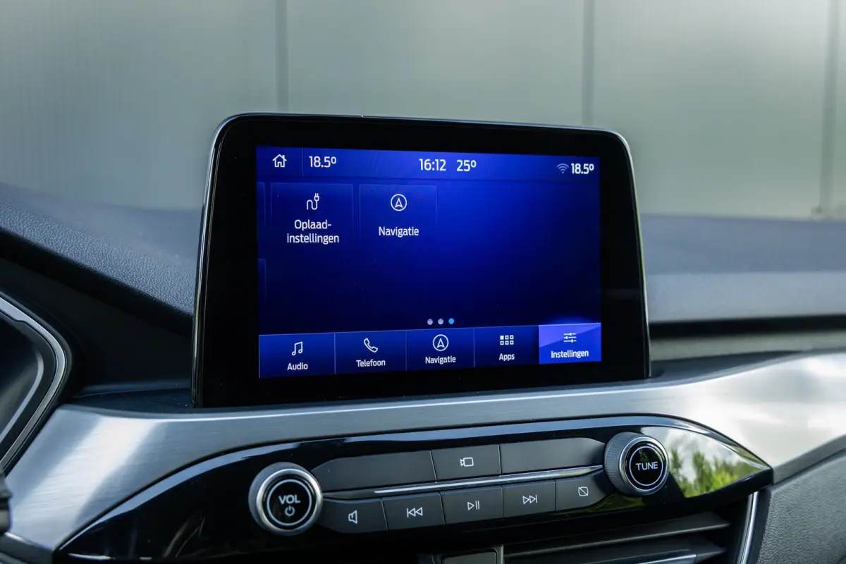 2.5 PHEV Titanium | Elec. trekhaak | Adaptieve cruise | Dodehoek detectie | 360-Camera | Winter-pack | Keyless | Privacy-glass
