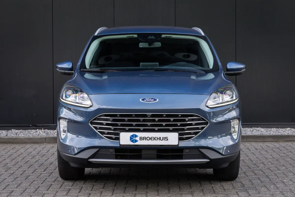 2.5 PHEV Titanium | Elec. trekhaak | Adaptieve cruise | Dodehoek detectie | 360-Camera | Winter-pack | Keyless | Privacy-glass