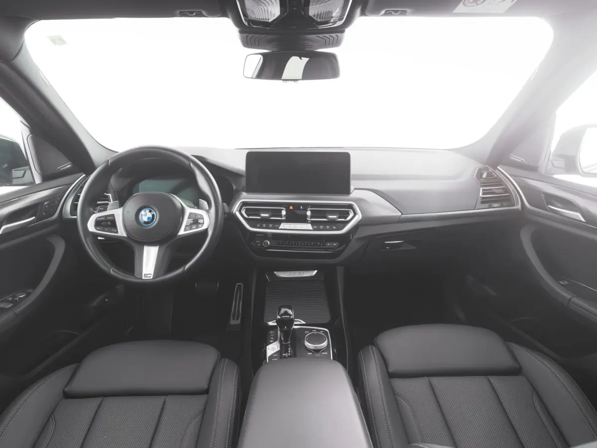 xDrive30e High Executive M-Sport | PANORAMADAK | LEDER | EL. STOELEN !