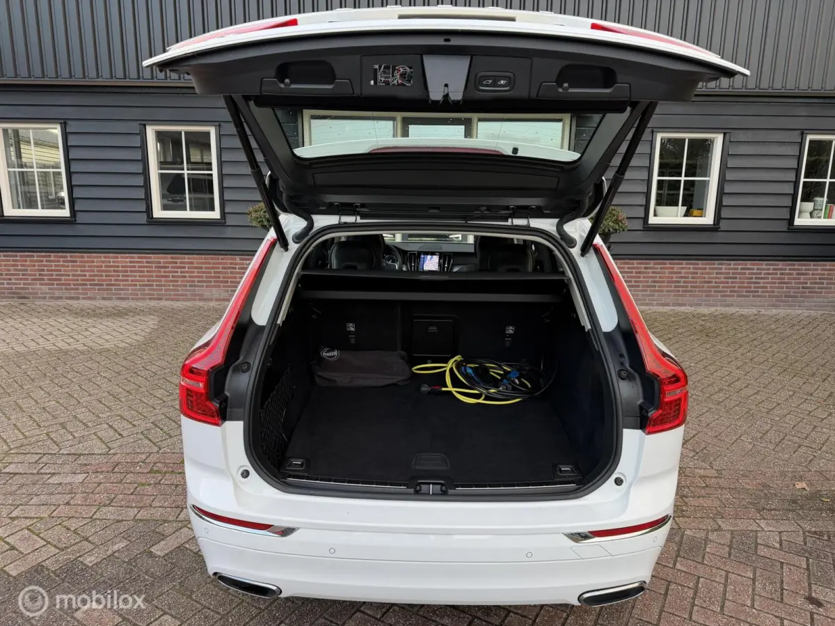 2.0 Recharge T6 AWD Inscription / Panoramadak / Apple Carplay / Hybride /