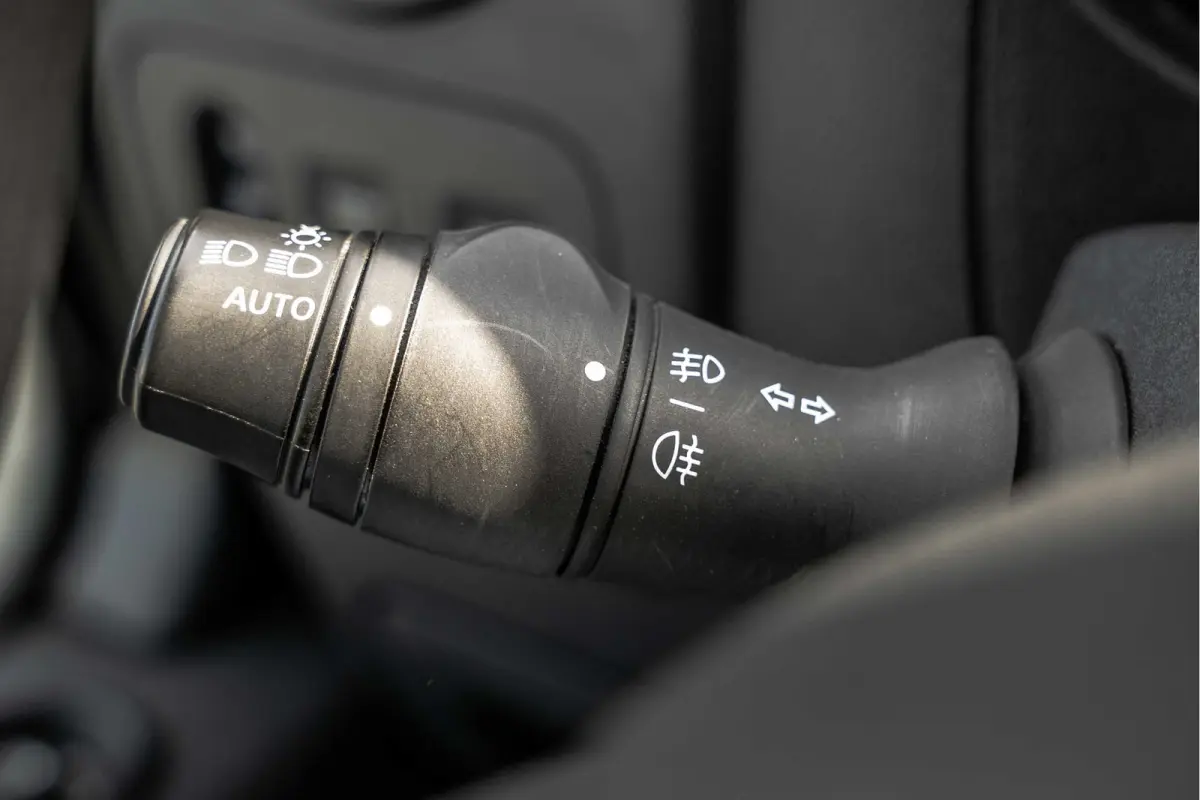 2.3 dCi 170PK | 170 PK | | Bakwagen met Laadklep | 3-Zits | Camera | Cruise | Navi | Airco