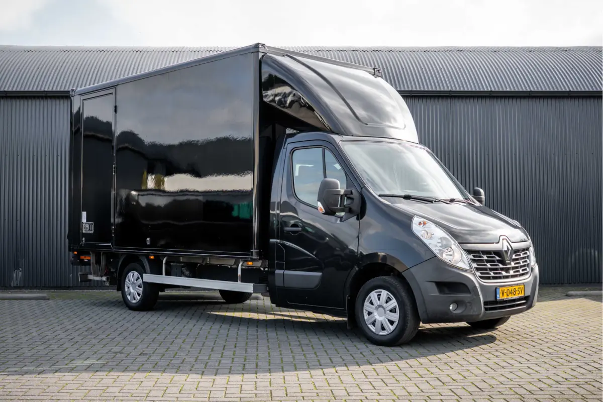 2.3 dCi 170PK | 170 PK | | Bakwagen met Laadklep | 3-Zits | Camera | Cruise | Navi | Airco