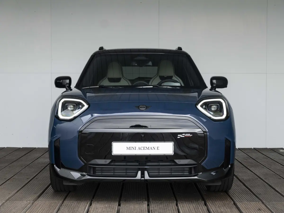 E John Cooper Works Trim | Pakket L