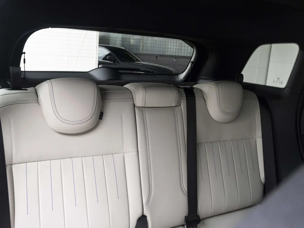 E John Cooper Works Trim | Pakket L