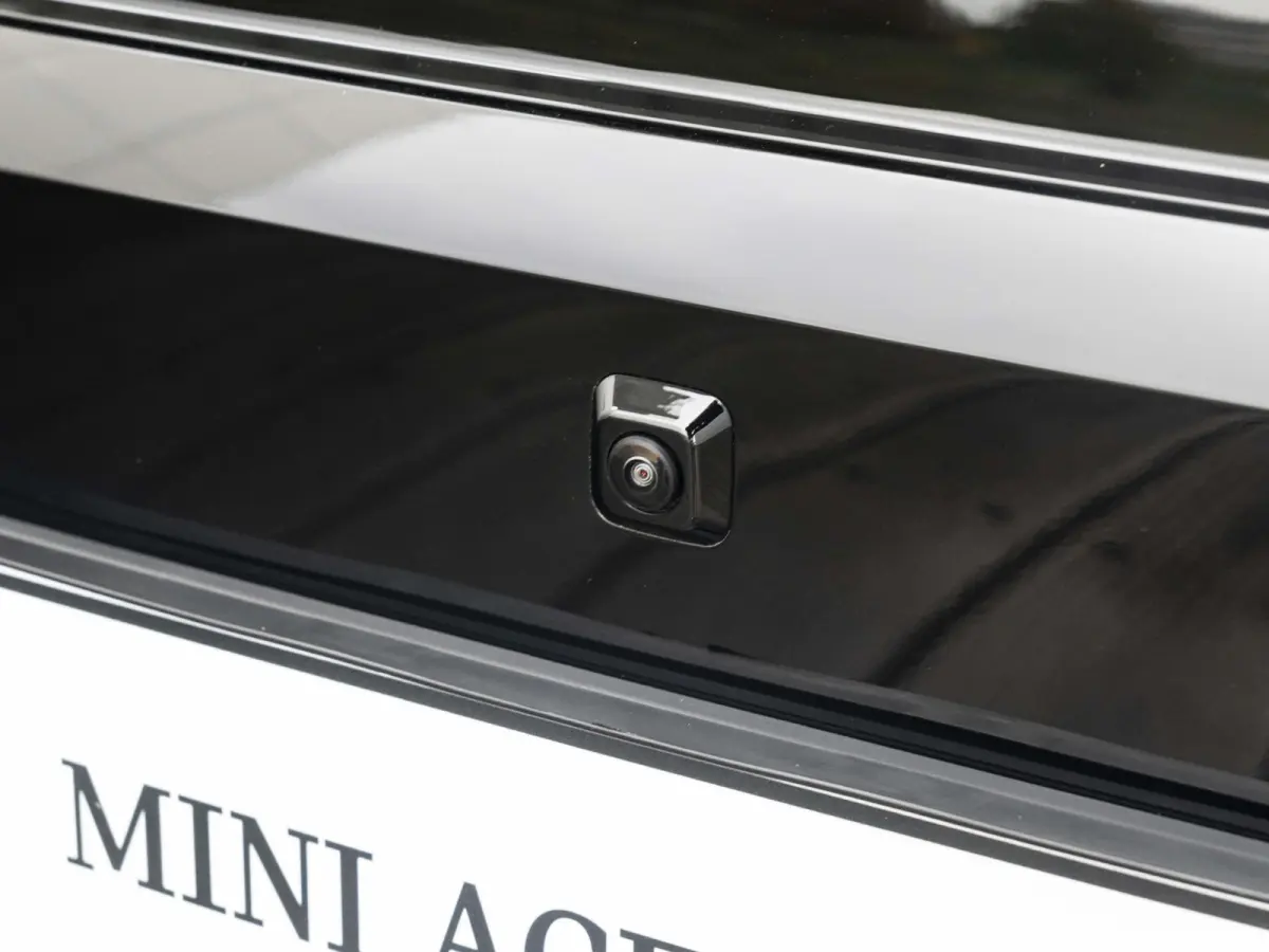 E John Cooper Works Trim | Pakket L