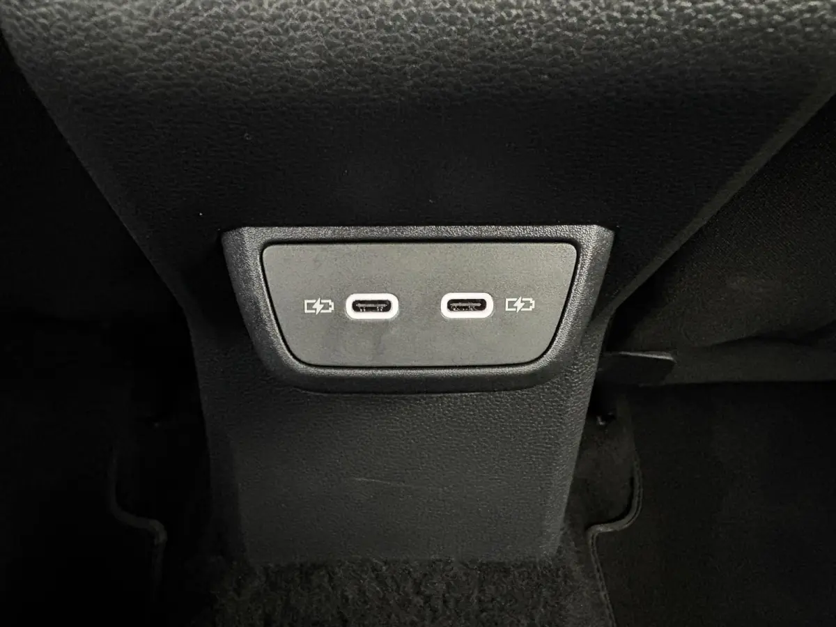 1.0 TSI 115pk DSG Life Edition | App Connect | Camera | Stoelverwarming