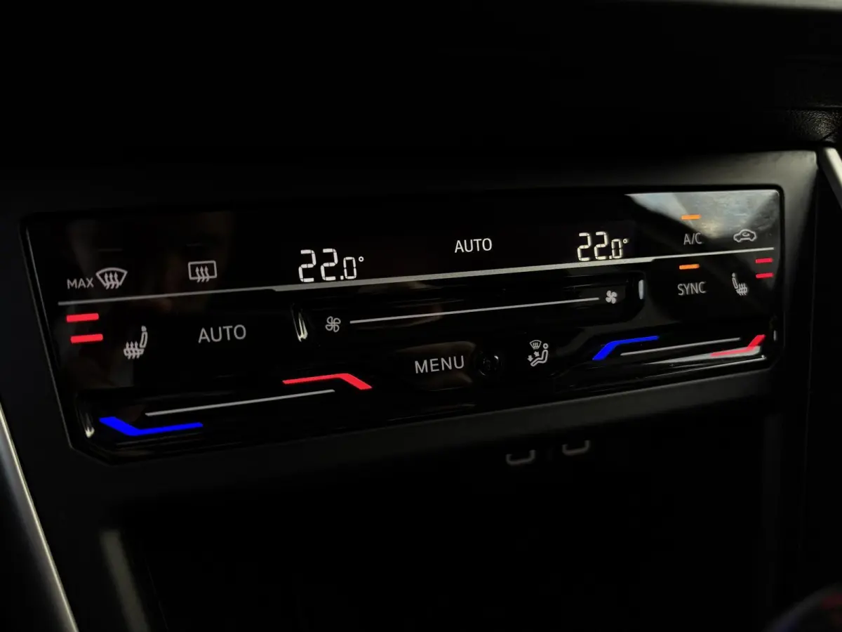 1.0 TSI 115pk DSG Life Edition | App Connect | Camera | Stoelverwarming