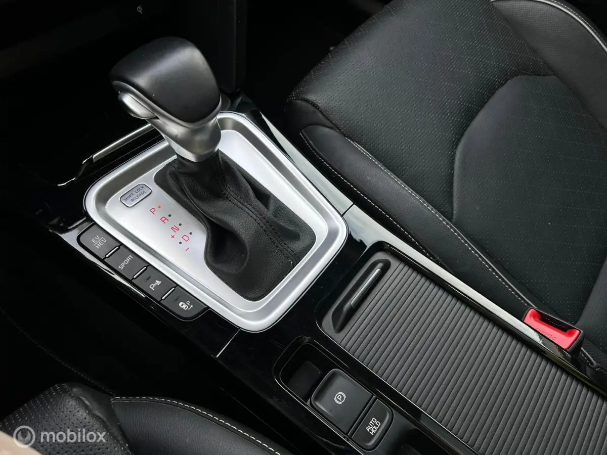 1.6 GDI PHEV ExecutiveLine | Schuif-Kanteldak| Trekhaak | Stuur-Stoel verwarming
