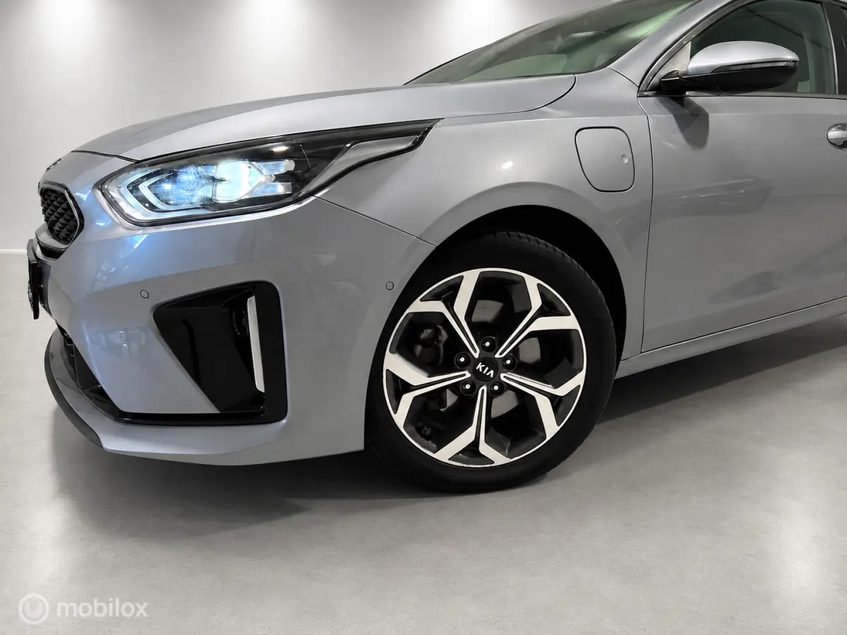 1.6 GDI PHEV ExecutiveLine | Schuif-Kanteldak| Trekhaak | Stuur-Stoel verwarming