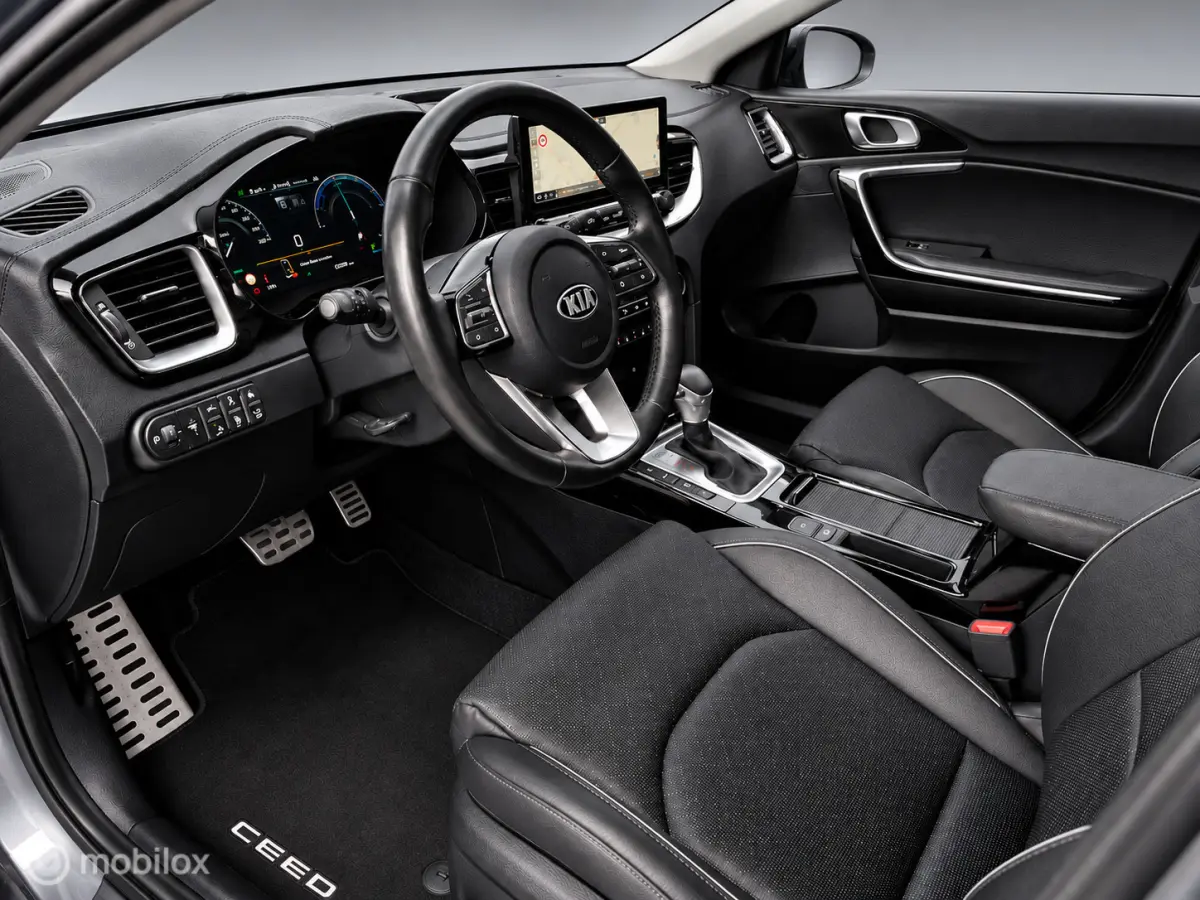 1.6 GDI PHEV ExecutiveLine | Schuif-Kanteldak| Trekhaak | Stuur-Stoel verwarming