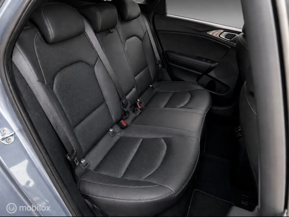 1.6 GDI PHEV ExecutiveLine | Schuif-Kanteldak| Trekhaak | Stuur-Stoel verwarming
