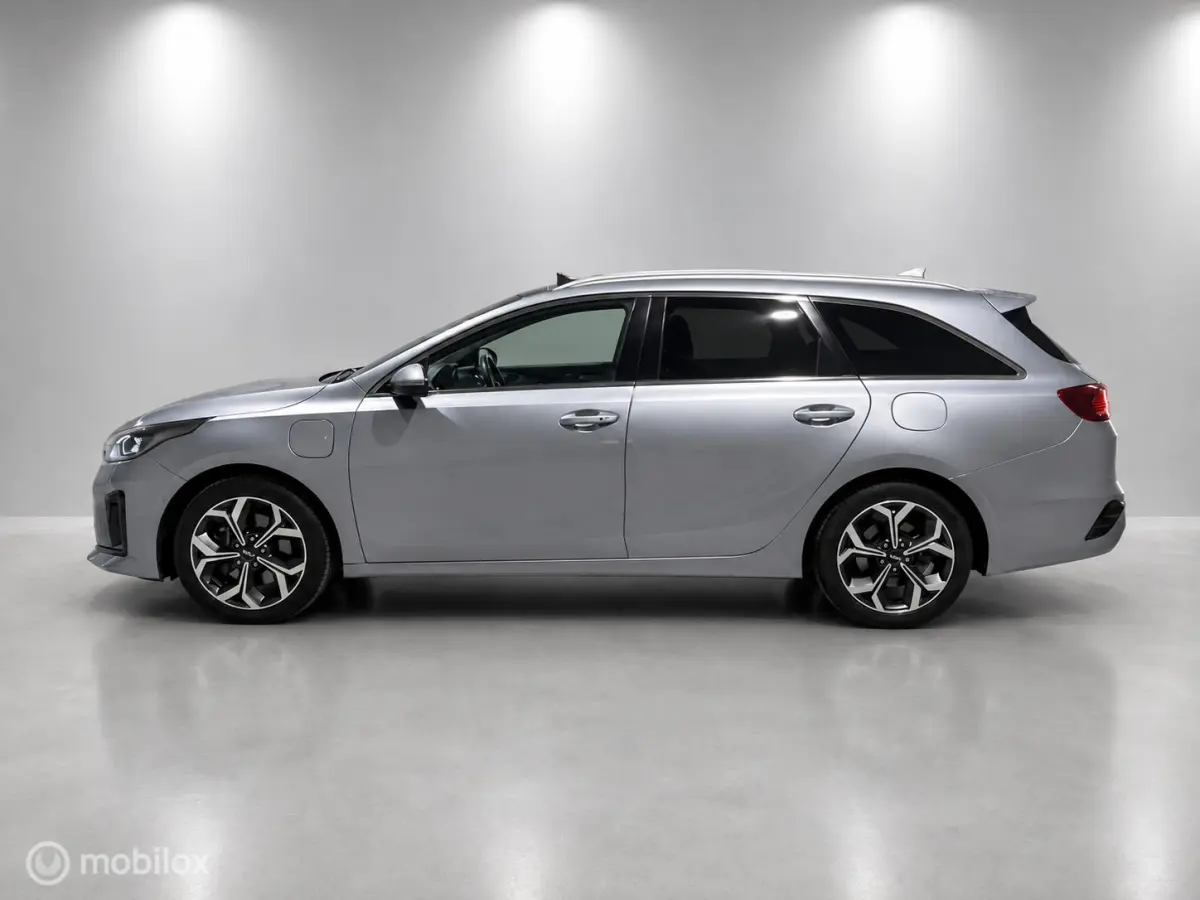 1.6 GDI PHEV ExecutiveLine | Schuif-Kanteldak| Trekhaak | Stuur-Stoel verwarming