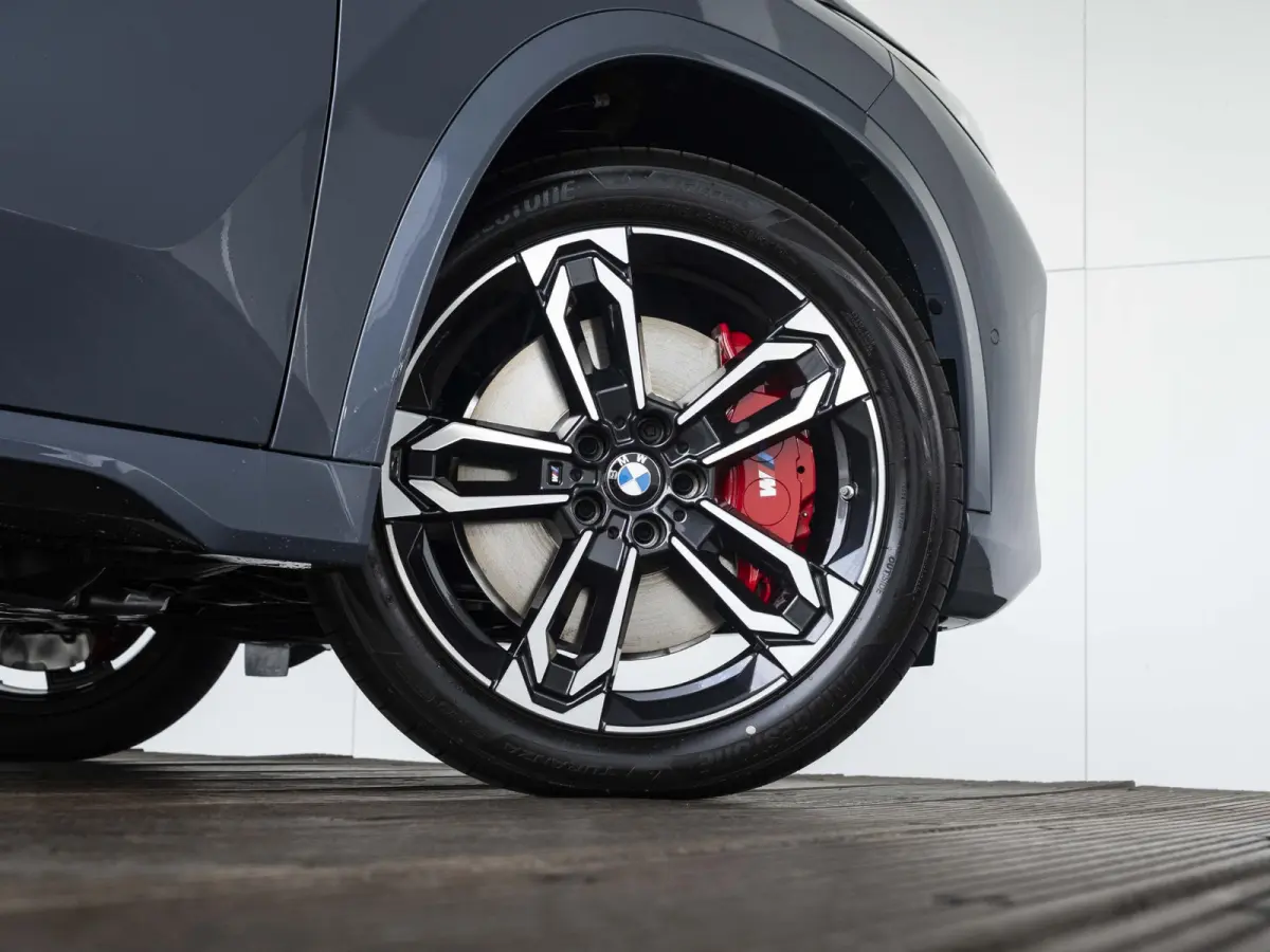 xDrive25e | M Sportpakket Pro | Comfort Access | Panoramadak | Driving Assistant Plus | 19 inch | Trekhaak