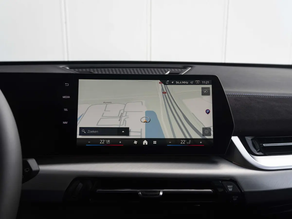 xDrive25e | M Sportpakket Pro | Comfort Access | Panoramadak | Driving Assistant Plus | 19 inch | Trekhaak
