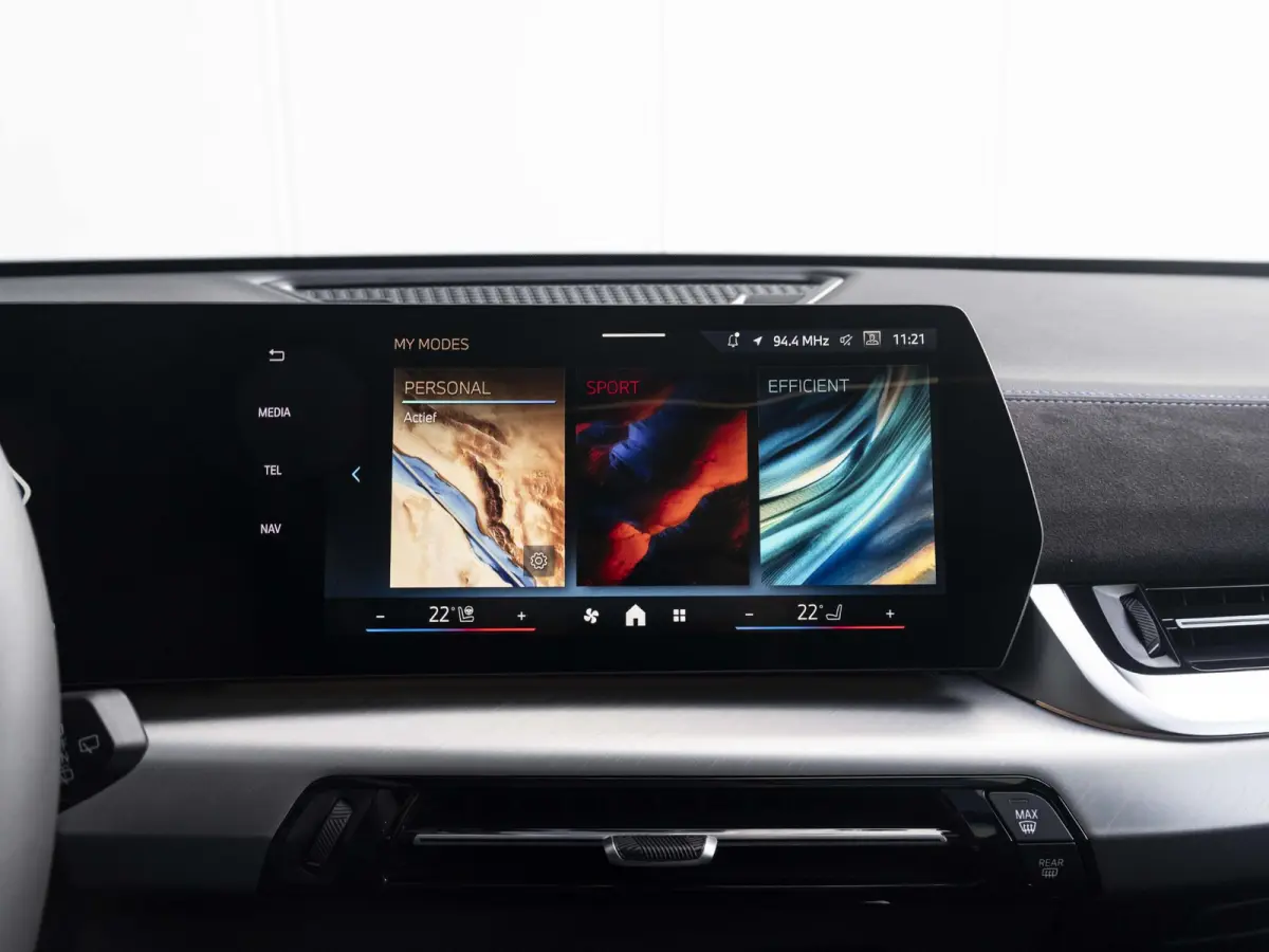xDrive25e | M Sportpakket Pro | Comfort Access | Panoramadak | Driving Assistant Plus | 19 inch | Trekhaak