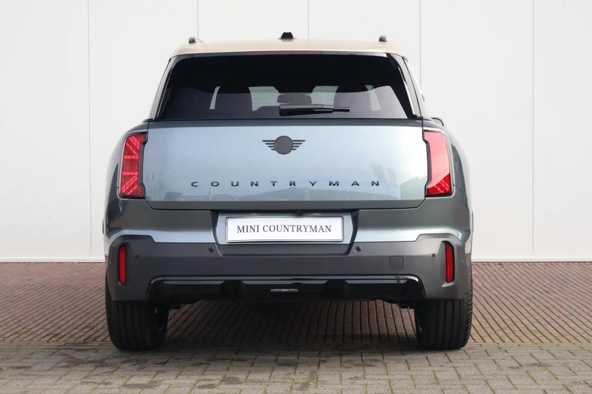 1.5 C John Cooper Works Trim | Pakket L