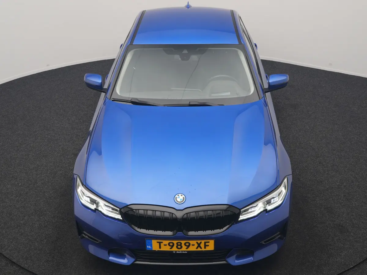 320e PHEV 204pk Dealer O.H | Head Up | Adaptive Cruise | Camera | Adaptief Onderstel | Laser LED | Lederen Sportstoelen Memory & Verwarmd | Apple Carplay | Blis | Virtual | Navigatie | DAB |