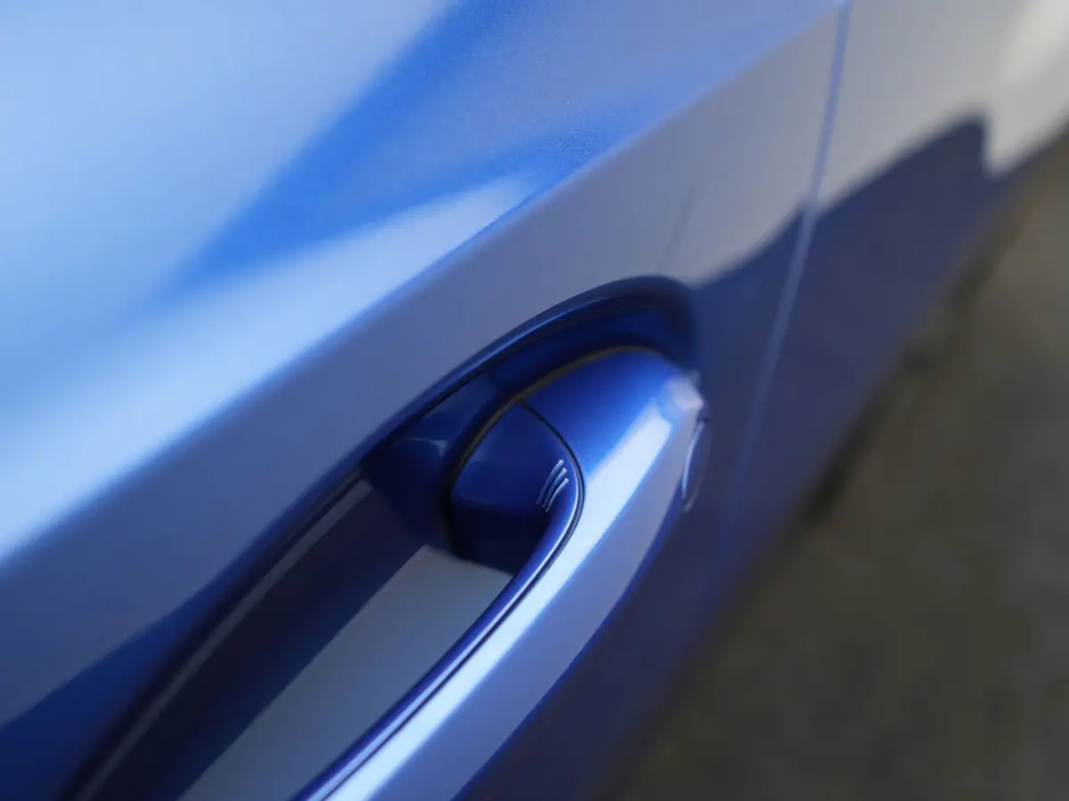 320e PHEV 204pk Dealer O.H | Head Up | Adaptive Cruise | Camera | Adaptief Onderstel | Laser LED | Lederen Sportstoelen Memory & Verwarmd | Apple Carplay | Blis | Virtual | Navigatie | DAB |