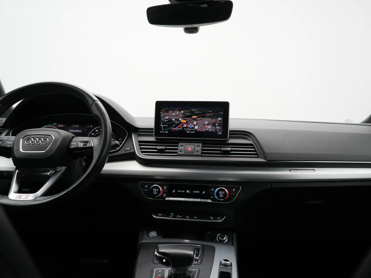 55 TFSI e Quattro 2x S Line PHEV 367pk Dealer O.H. | SOH 84,8% | Trekhaak Af Fabriek | Luchtvering | Adaptive Cruise | 360 Camera | Head Up | Matrix LED | Alcantara Sportstoelen Memory & Ver