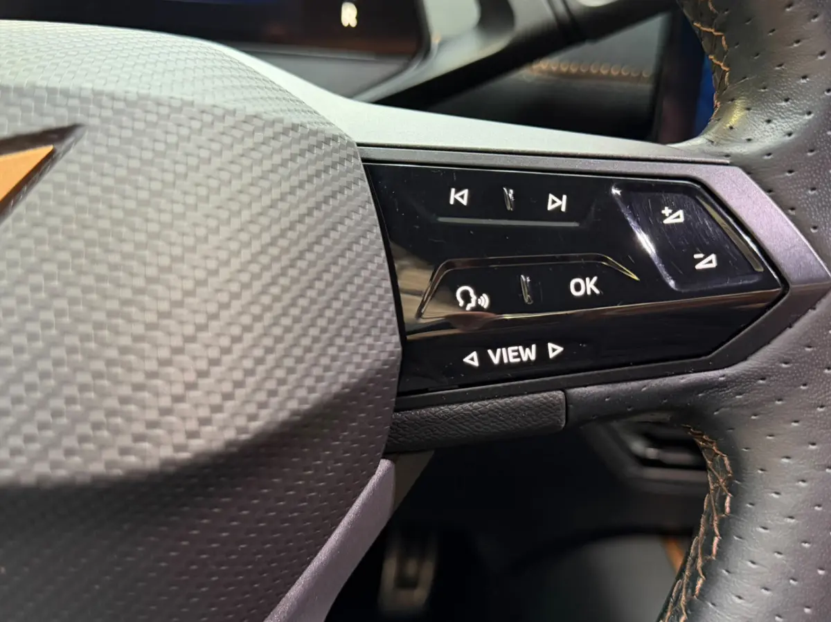 Adrenaline One 62 kWh Navi Clima Camera VZ Copper 19"LM