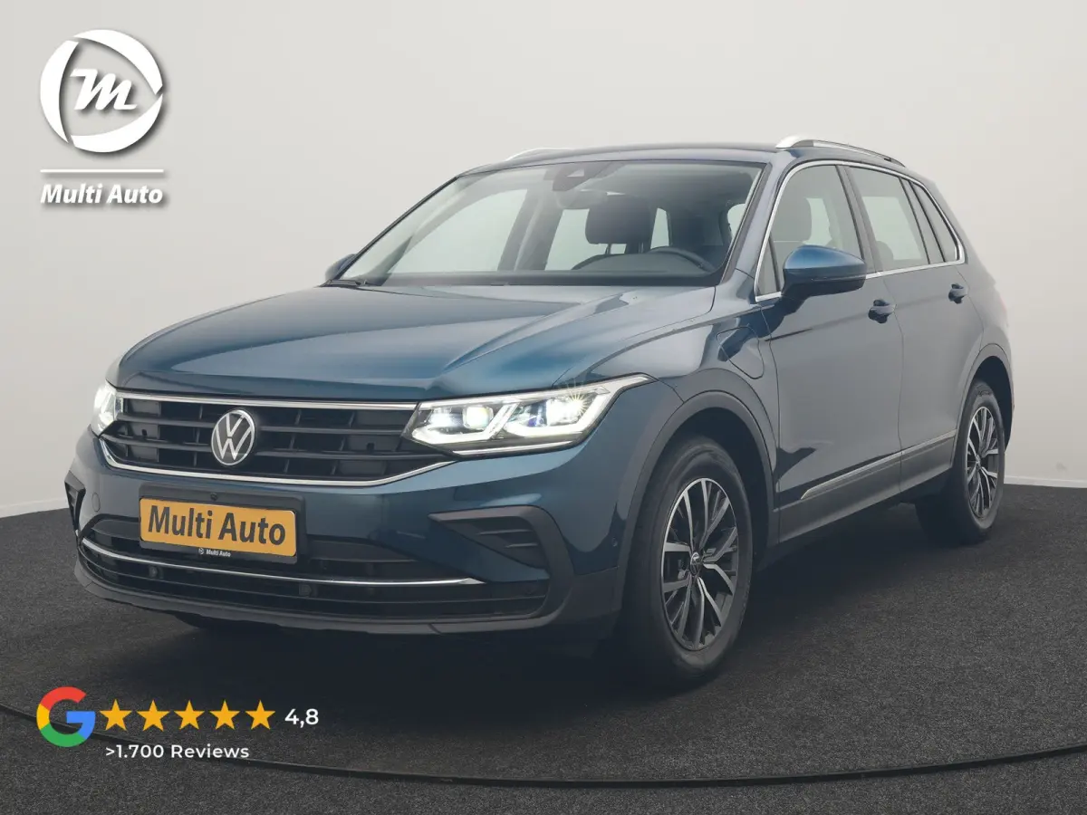 1.4 TSI eHybrid Life PHEV 245pk Dealer O.H. | Trekhaak Af Fabriek | Adaptive Cruise | 360 Camera | IQ Light | Stoelen & Stuur Verwarmd | Keyless | BLIS | Apple Carplay | Navigatie | DAB | Pl
