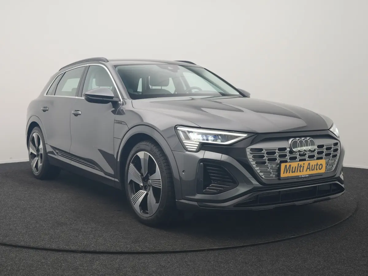 55 quattro S Line 114 kWh Dealer O.H | SOH 97,2% | Trekhaak Afn. | Adaptive Cruise | Matrix LED | Head Up | 360 Camera | Lederen Sportstoelen Memory & Ventilatie | Stuur & Stoelverwarming | 
