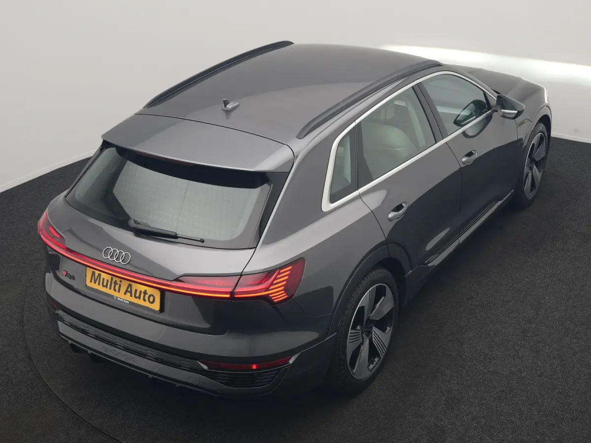55 quattro S Line 114 kWh Dealer O.H | SOH 97,2% | Trekhaak Afn. | Adaptive Cruise | Matrix LED | Head Up | 360 Camera | Lederen Sportstoelen Memory & Ventilatie | Stuur & Stoelverwarming | 